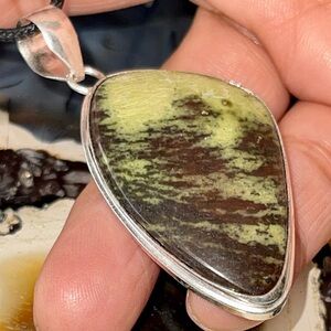Earthy Serpentine Pendant 2 1/2”